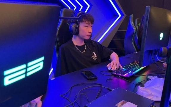 全国残特奥会泳者李挺：在不同的赛道上“游”向未来