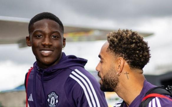 记者:那不勒斯想冬窗签梅努替德布劳内,可能租借+选择买断