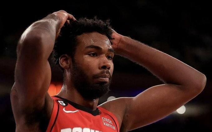 烏度卡：伊森將缺陣46周，但好在不會(huì)像比爾那樣賽季報(bào)銷