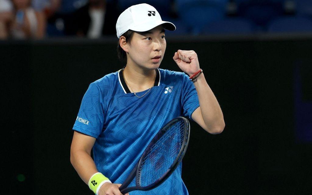 澳网公开赛正赛开启，白卓璇打响中国网球军团“开门红”