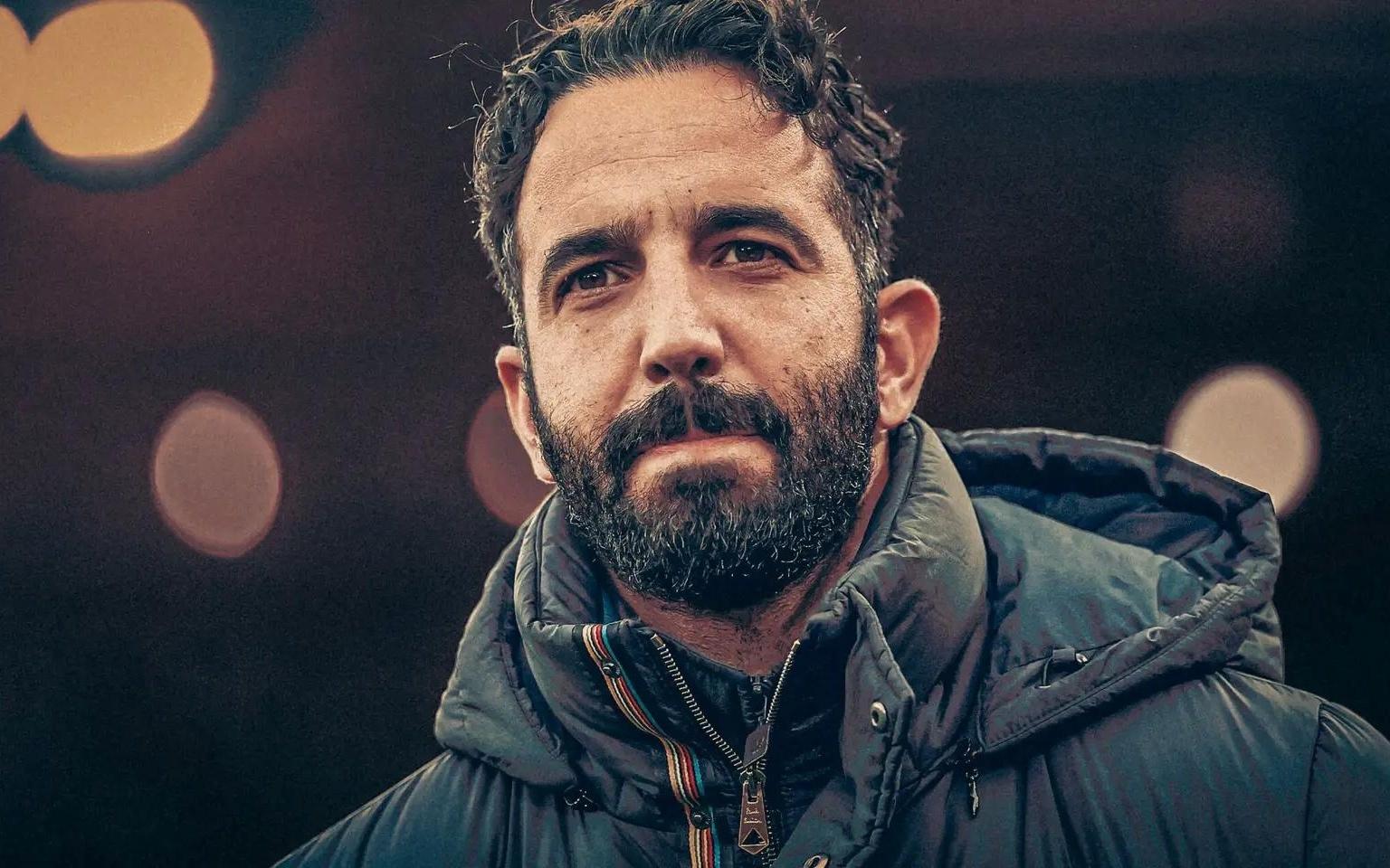 TA:阿莫林会在赛后与球迷合影,并会在其他场合展现出亲和力