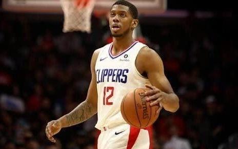 快船巅峰赛季场均9.7分!曝新疆男篮签下前NBA后卫蒂龙华莱士