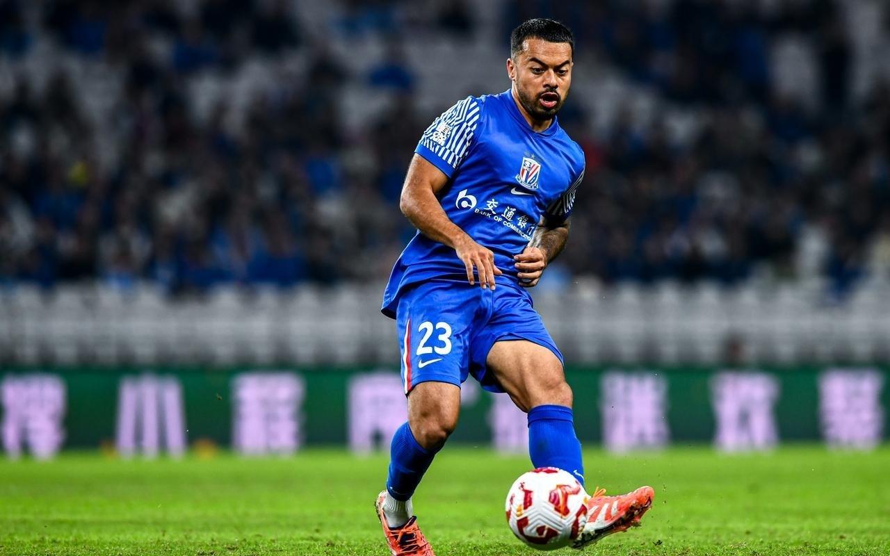 闹僵了!申花这次不妥协了王牌归化国脚面临离队,双方互不让步