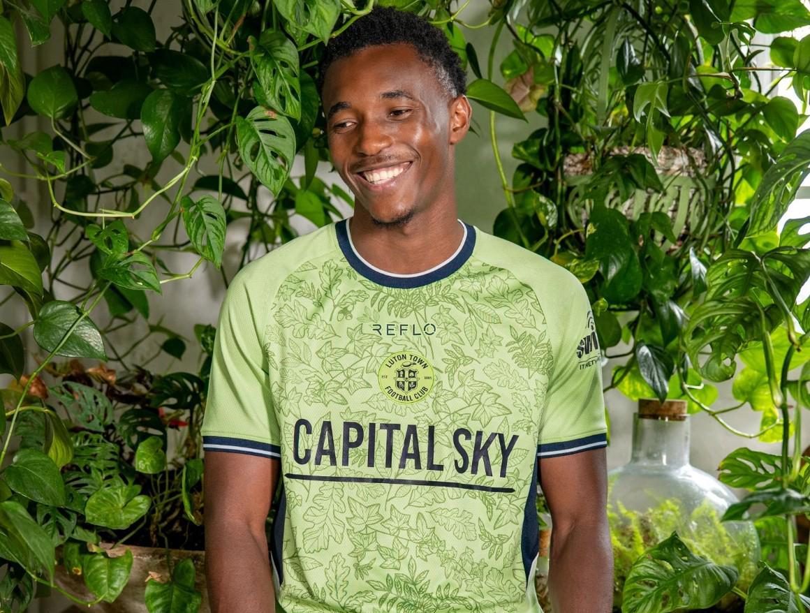 卢顿对绿森林流浪的足总杯比赛每产生一球,合作环保企业就会种1000棵树