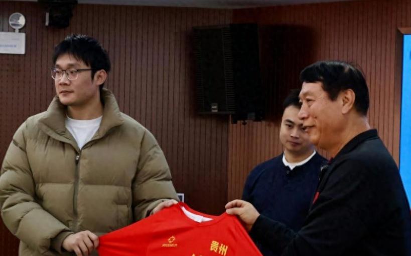 当老板了！丁彦雨航成为球队老总，携手CBA名将，冲击四强