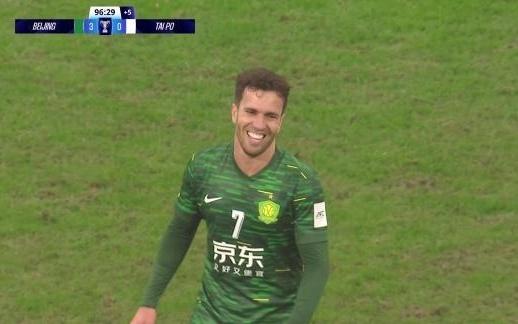 博主:塞尔吉尼奥踢完亚冠将返回巴西,达万已经回巴西治疗