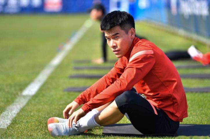 兄妹俩都曾为国青出战，如今哥哥成津门虎核心，妹妹有望进国家队