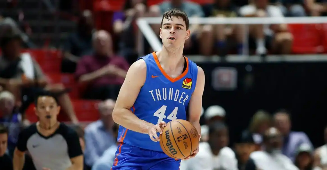 太倒霉!突发癌症+连续2年赛季报销,他才20岁啊,真的是命运多舛