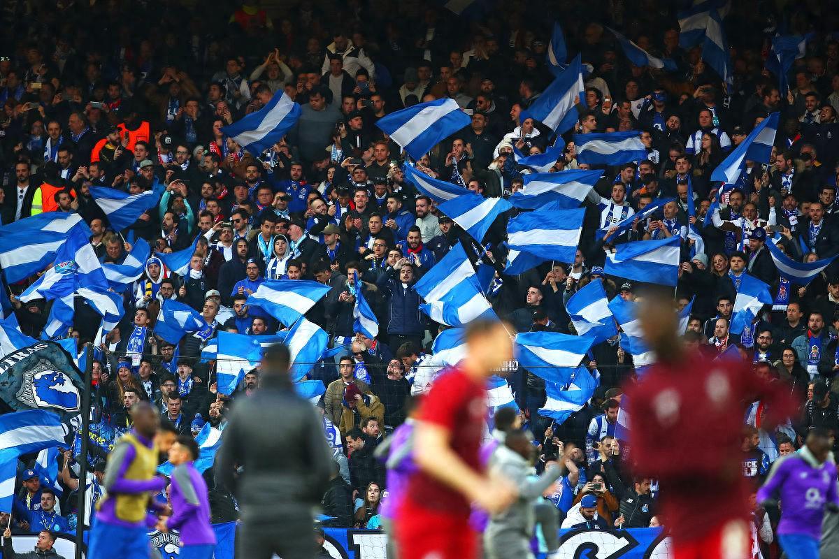 蓝军欧冠梦碎之夜:12遭亚特兰大逆转主帅马雷斯卡换人引众