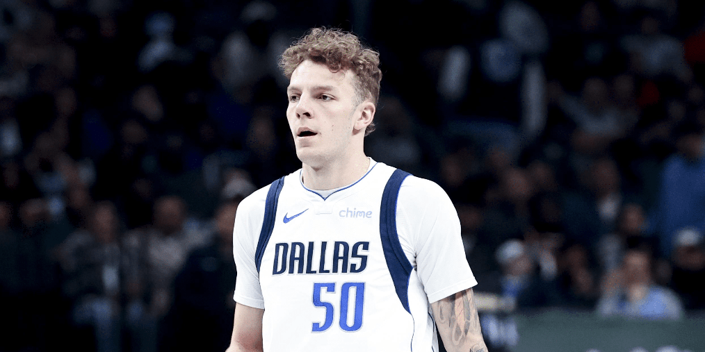 28岁去年才打上NBA！美记：湖人与中锋