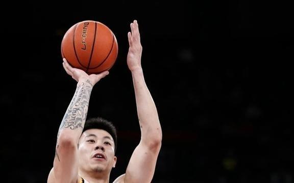 你不知道的台前幕后！上海男篮是这样得到张镇麟的