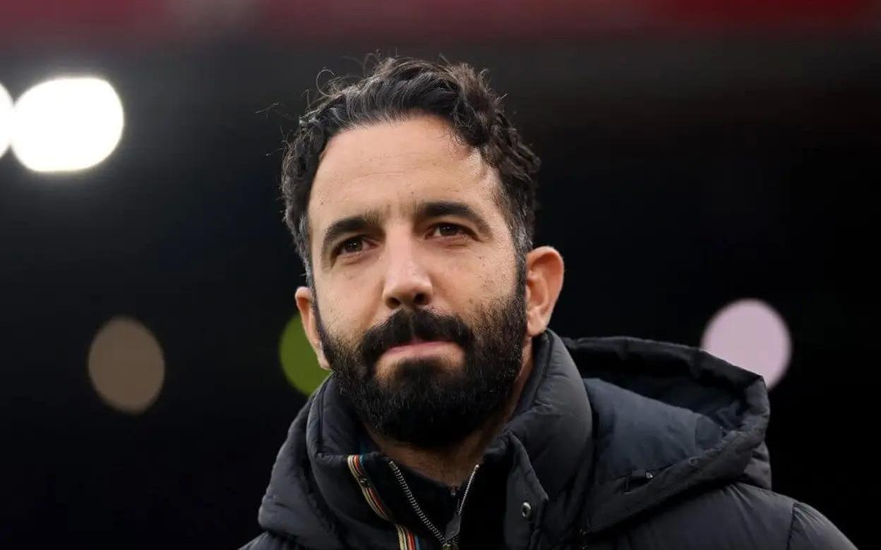 TA：曼联在英超比赛中控球率较低时，往往能取得更好的结果