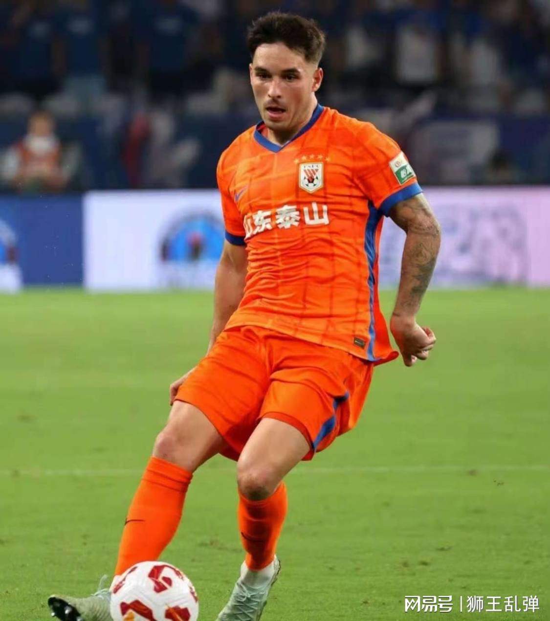 崔康熙闹剧重演洛佩斯赖着不走，泰山队引援戳穿中超金元后遗症