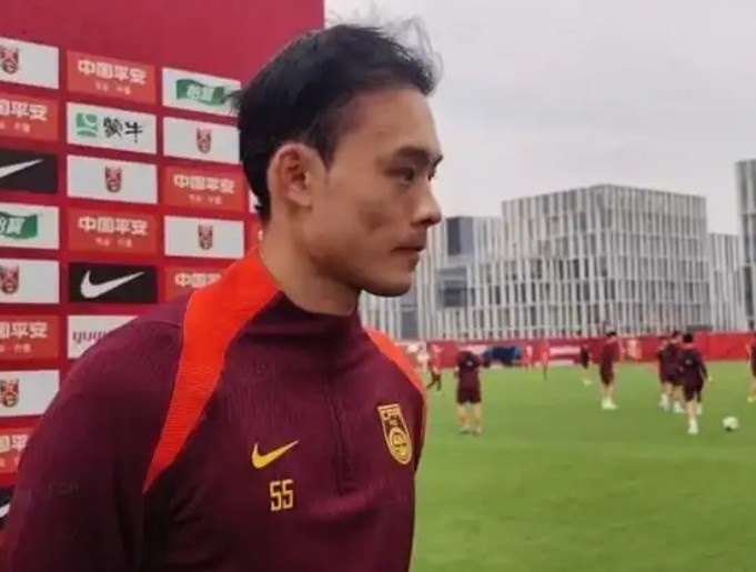 刘若钒：重返国足是在海港努力的回报踢印尼放松自己直面压力