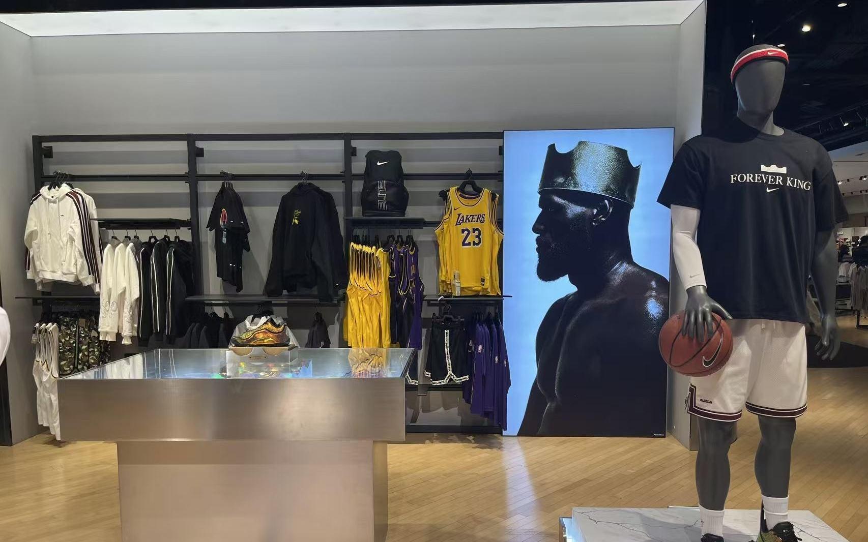 NBA球星排队来到中国，运动大牌瞄准“10后”