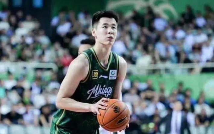 CBA新賽季第一黑馬殺出！逼瘋廣東后再爆冷上海：他們也要沖冠了