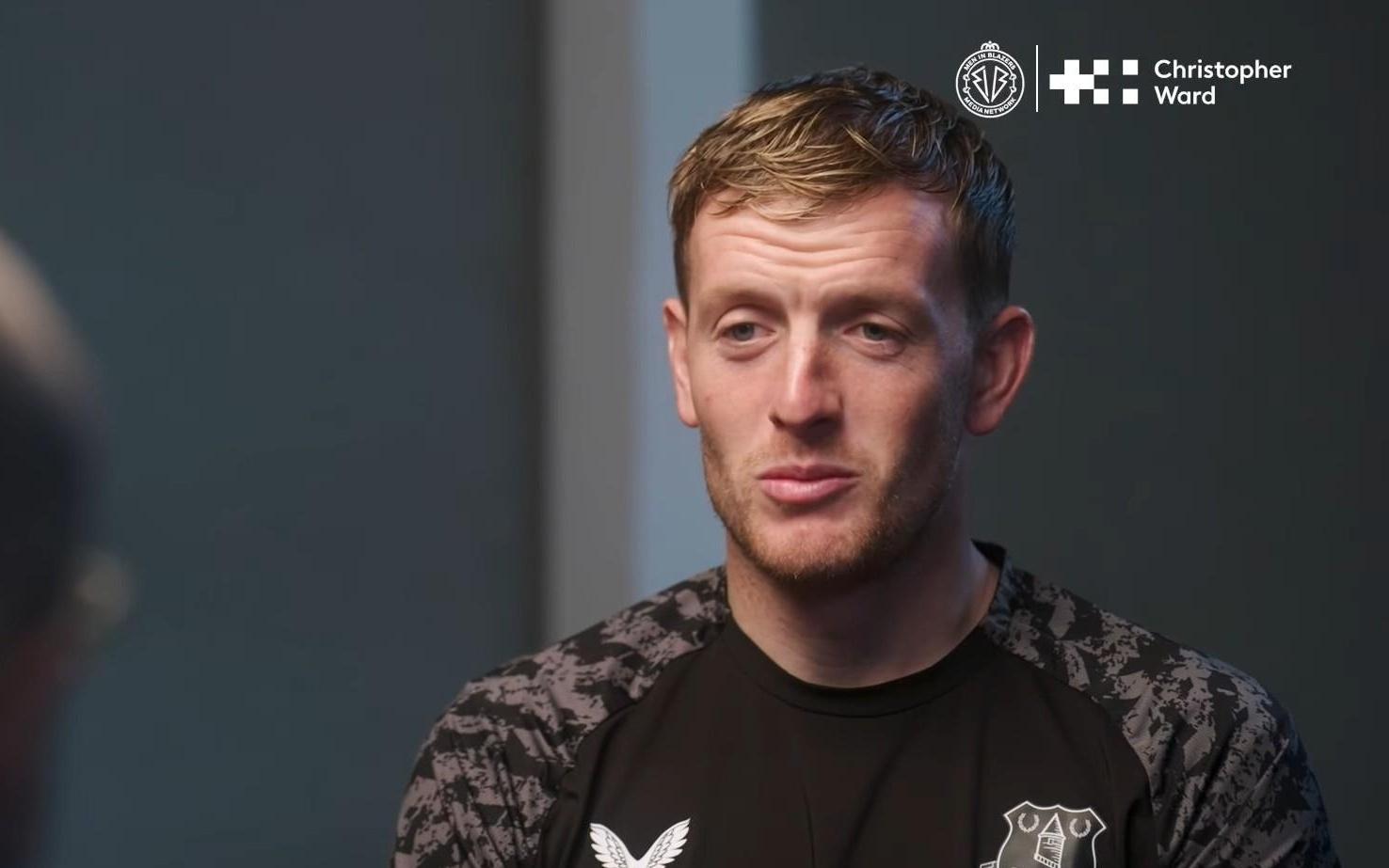 皮克福德:国际赛连续9场零封不全是我的功劳,队友们防守很好