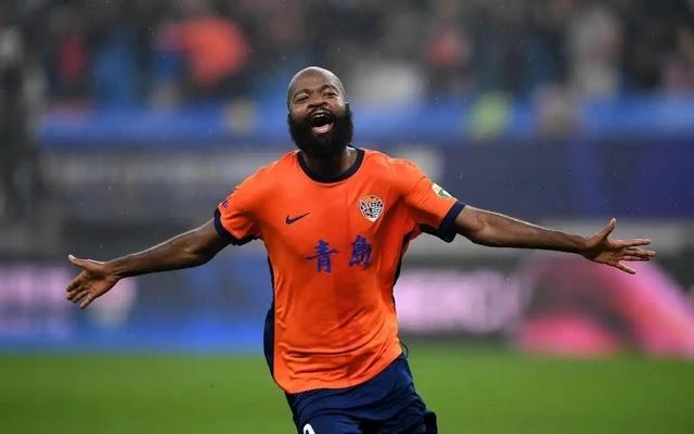 李霄鹏离职外援曝球队欠薪，海牛危机