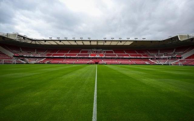 米堡官方:允许主帅爱德华兹与狼队谈判,已与后者达成协议条款