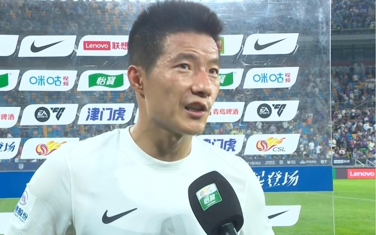吕鹏：球队受到了伤病的影响，感谢球迷来客场给我们加油