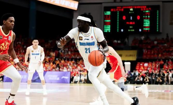 还没找到工作!北京首钢争议外援无人问津,或就此告别CBA赛场