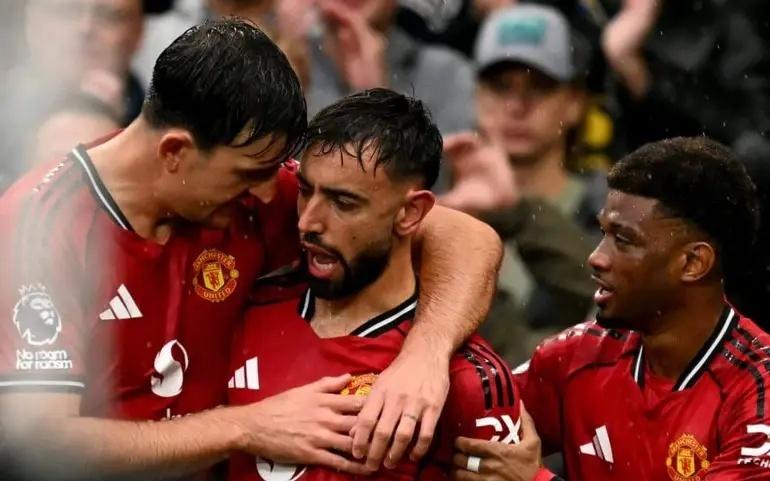 沙特记者:C罗将战旧主!曼联将同利雅得双雄胜利和新月热身