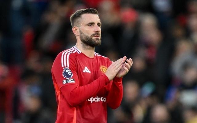 卢克肖:获胜是今天最重要的目标,你能看到我们有多渴望赢球