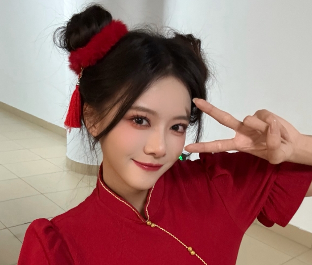 骆歆透露B站股票困境：刚上市时有些朋友买了几百万两年后跌到甚至快破发