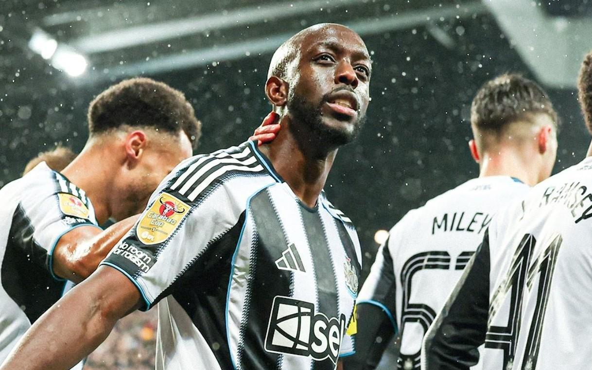 为卫冕而战,纽卡队史首次连续两个赛季闯入联赛杯半决赛