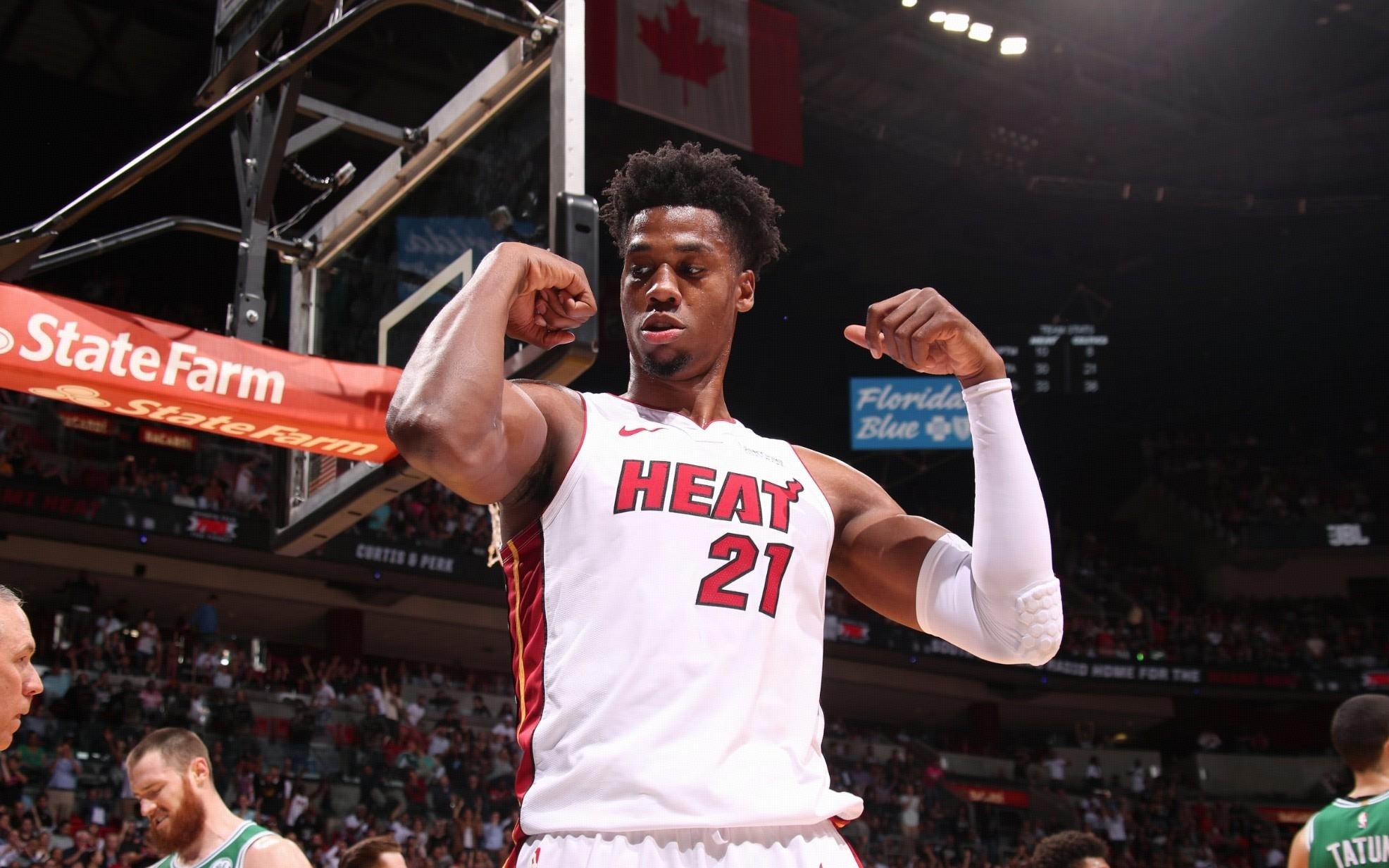 媒体人:上海男篮大概率向前NBA球员怀特塞德提供一份合同