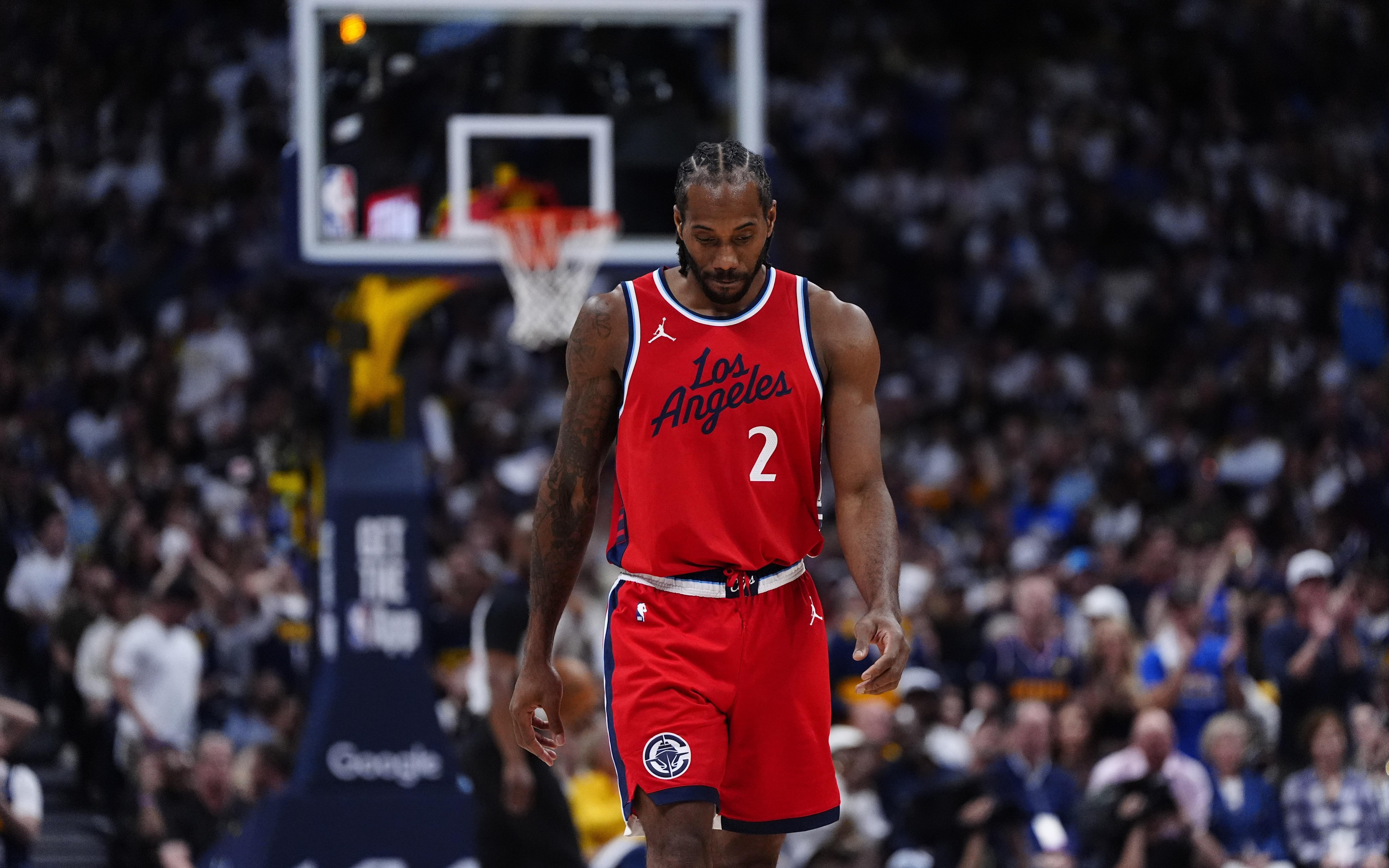 NBA罚快船百万+没收选秀权+取消小卡1亿合同名记：离这还很远呢