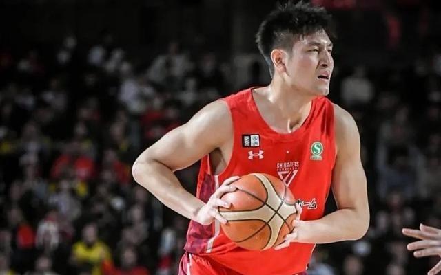 惨淡！前CBA状元领衔三人留洋日本B联赛表现最好场均仅1.4分