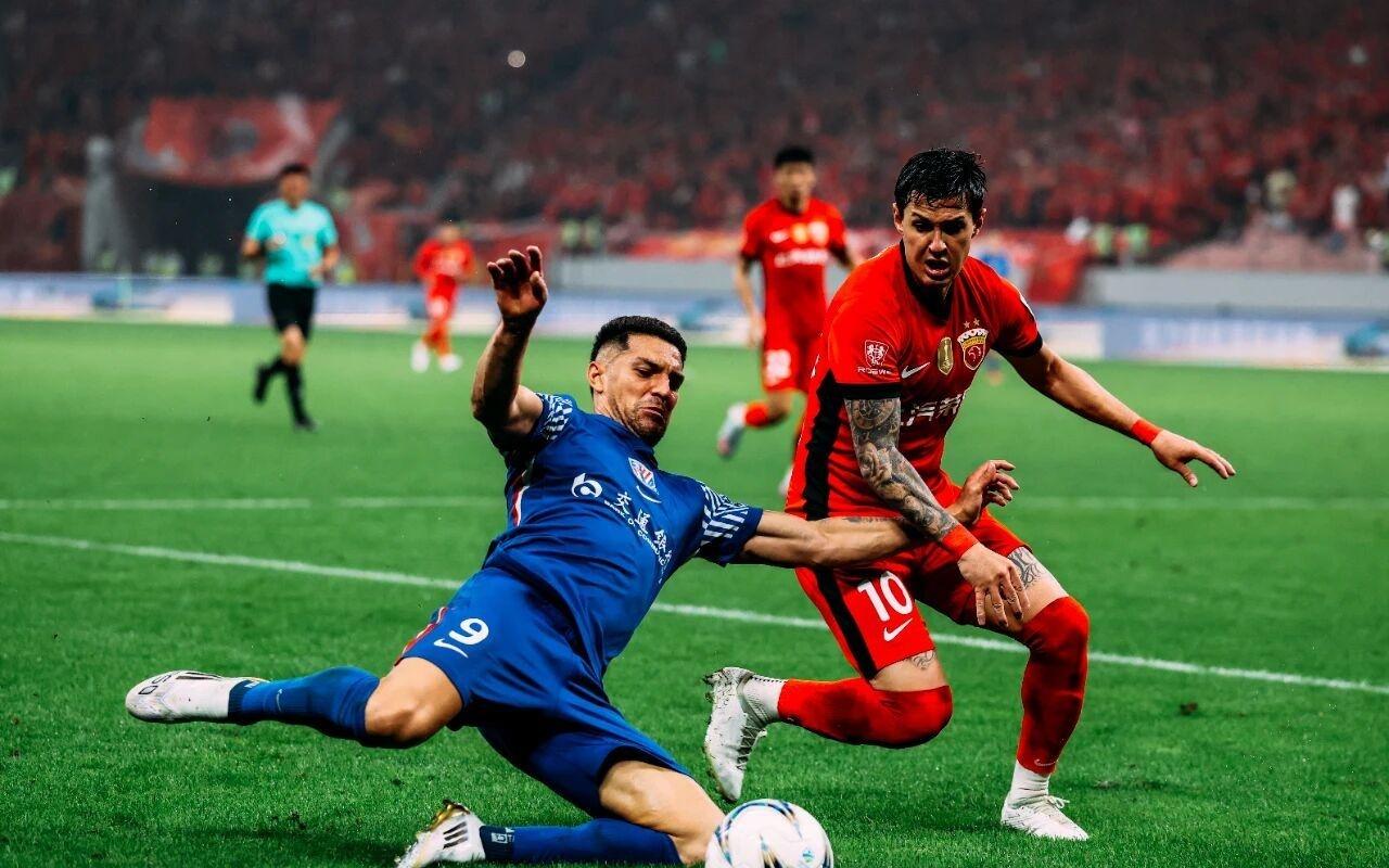 路易斯:申花用胜利保留争冠希望,相信自己的努力不信运气