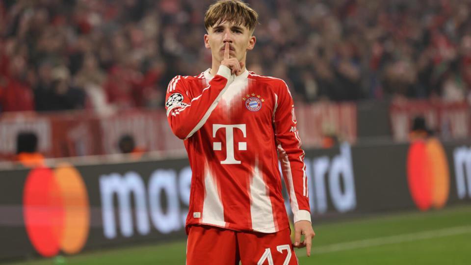 拜仁捡到宝!17岁欧冠三连击,打破姆巴佩纪录3个月身价暴涨13倍