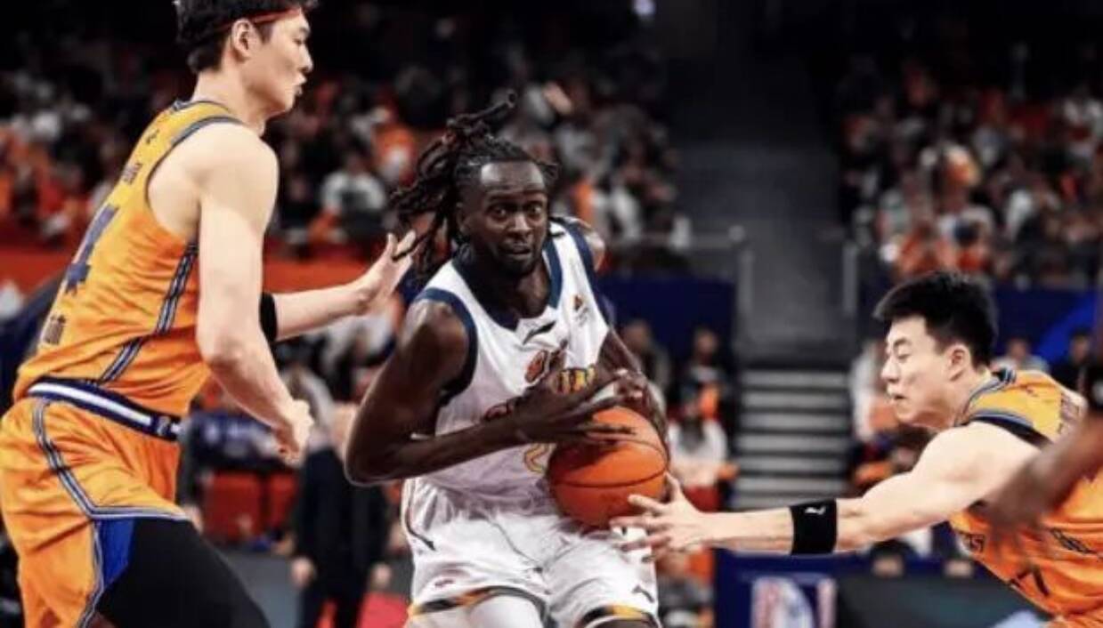 CBA最大混子球队出现！开赛0胜7负，场