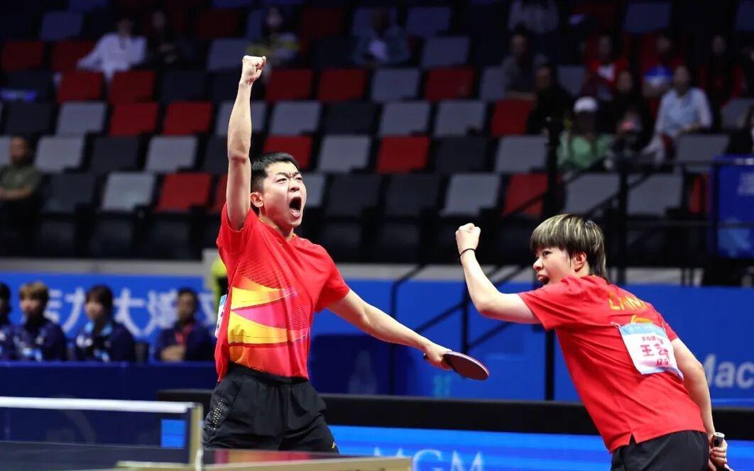 袁励岑王艺迪收获全运会乒乓球混双铜牌
