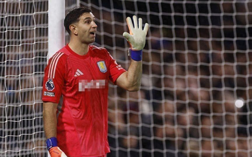 阿根廷国门上演神级扑救，助维拉客场击败切尔西