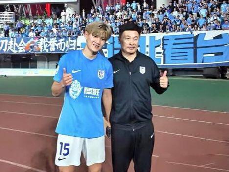 大连放海港为刘主任留队卫冕冠军佛挡杀佛！特谢拉吐痰代表个人