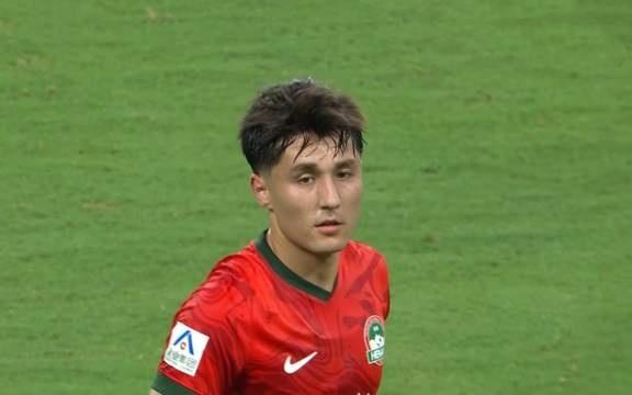 成都出局泰山获利，小德今年执行5场禁赛肉苏力+卢永涛踢冠军战