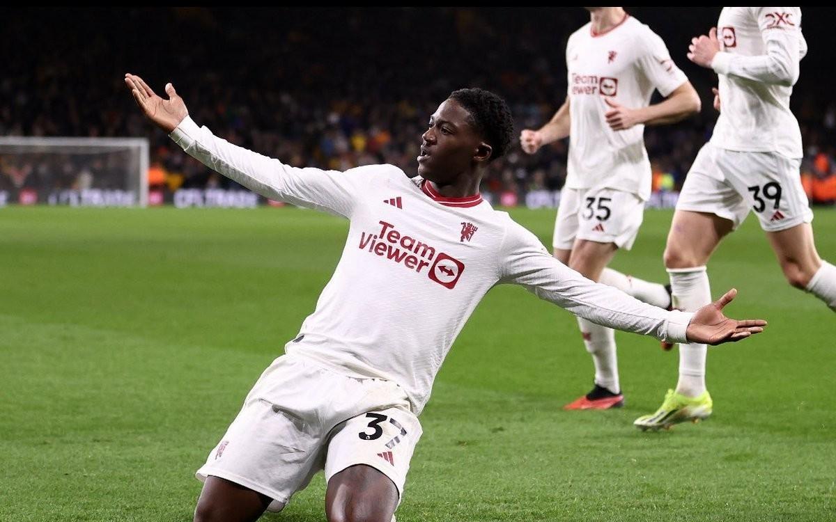 斯基拉:那不勒斯依然想租梅努,球员也想要获得更多出场机会