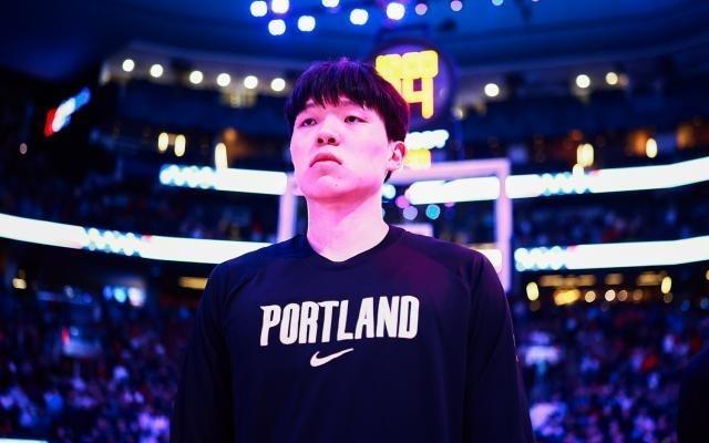 【早报】新王加冕！诺里斯荣膺年度总冠军！