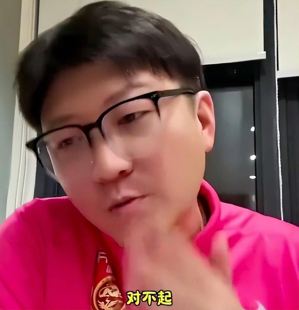前國足隊長自扇耳光！曾罵河南外援腦子只有30，忘了范志毅名言