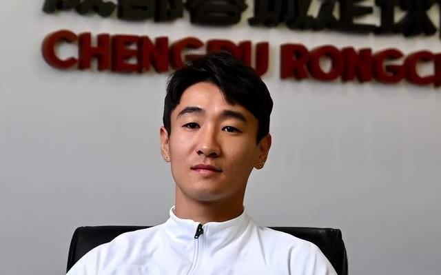 太受欢迎！穆斯卡特之前一直想要韦世豪：成都坚决不放人！