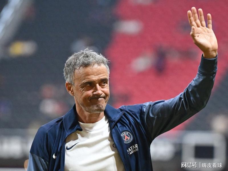 首败!五大联赛仅剩一队不败,比拜仁更轻松的黑马,力压两大豪门