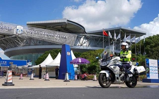 162场比赛、超30万观众、还设宠物友好区域！上海警方全力护航“上海劳力士大师赛”
