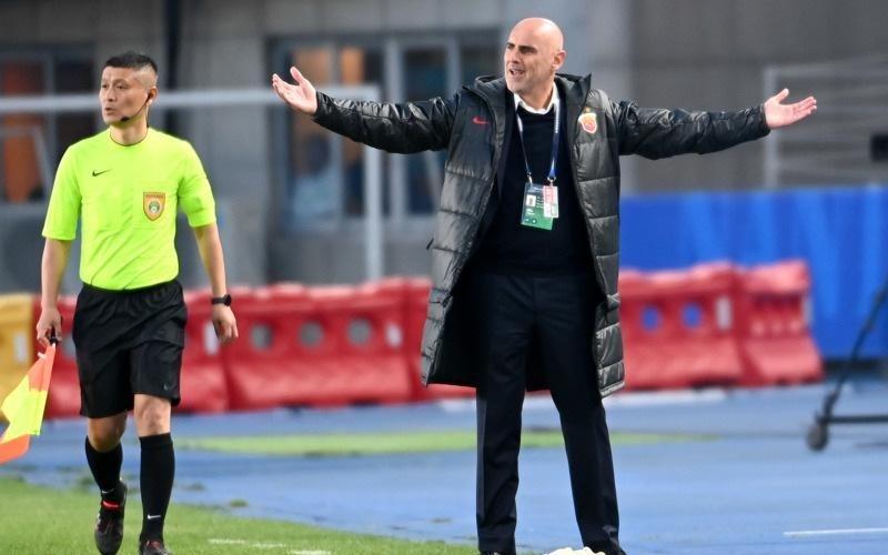 联赛第10主帅当选最佳!媒体人质疑:为何考虑足协杯,穆帅遭惩罚