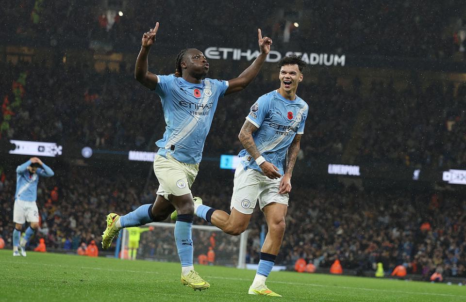 英超变天曼城苏醒升第2！距阿森纳仅4