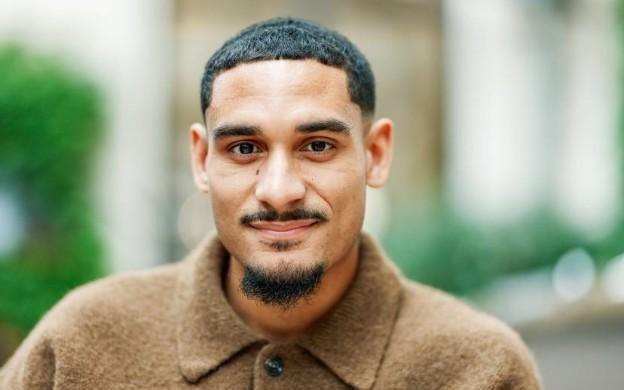 水晶宫后卫拉克鲁瓦:为法国队效力是我儿时的梦想