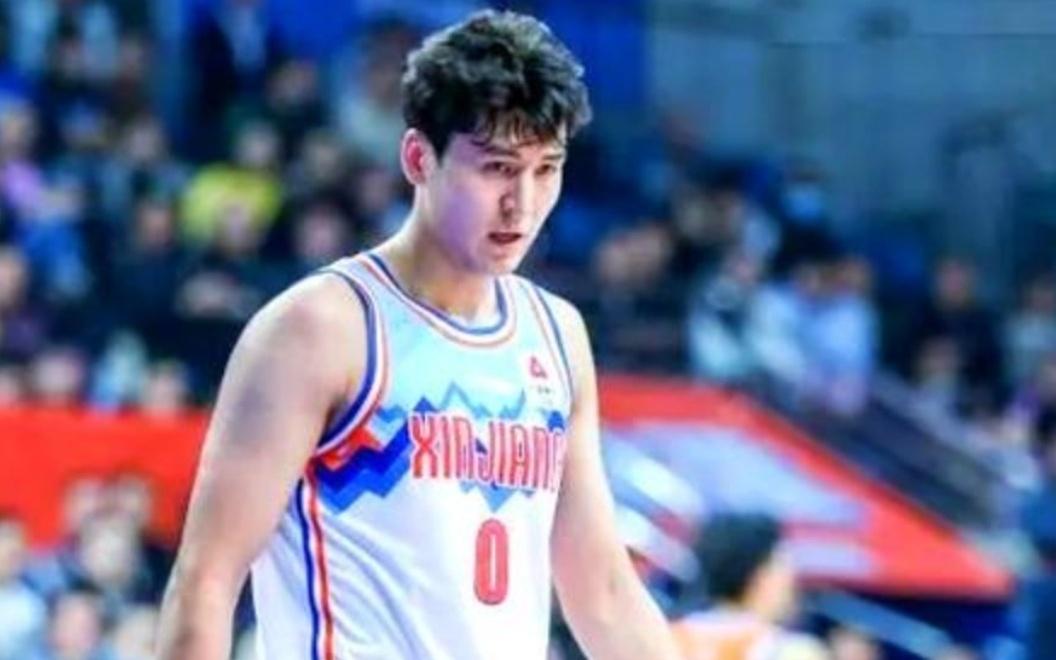 新疆下赛季算是废了!无控卫串联,外援无强解点,刘炜与助教争执