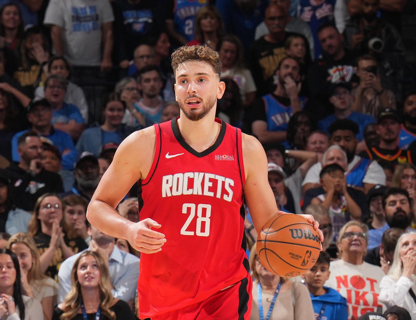 申京成NBA历史开季前五战场均20+5+5的最年轻中锋